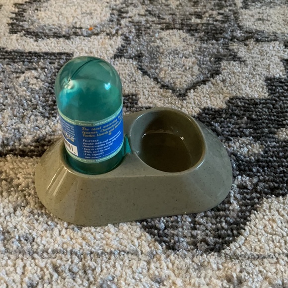 Fluker labs water bowl - Picture 4 of 7